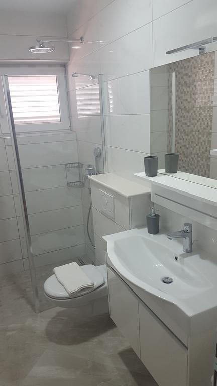 Apartments Andrijasevic Макарска Екстериор снимка