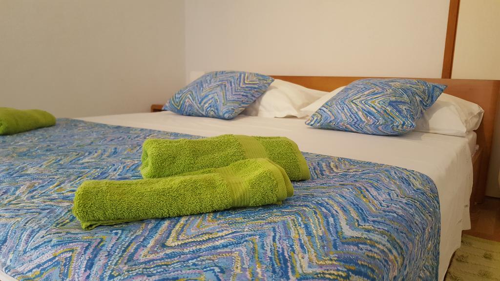Apartments Andrijasevic Макарска Екстериор снимка