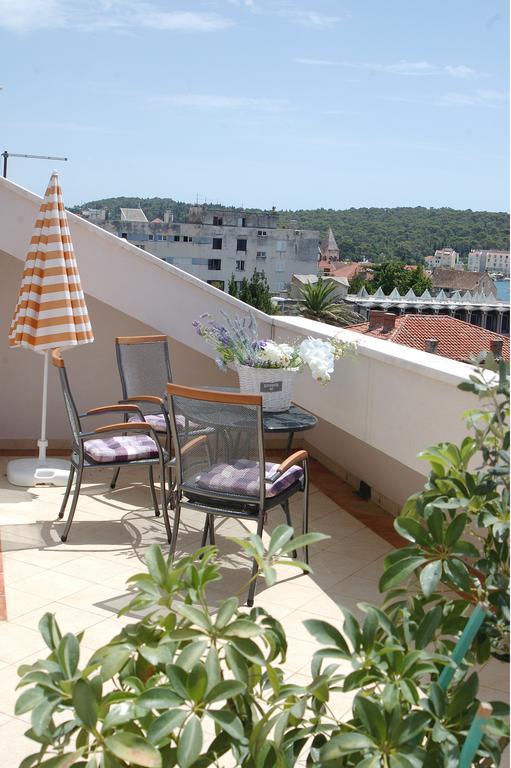 Apartments Andrijasevic Макарска Екстериор снимка