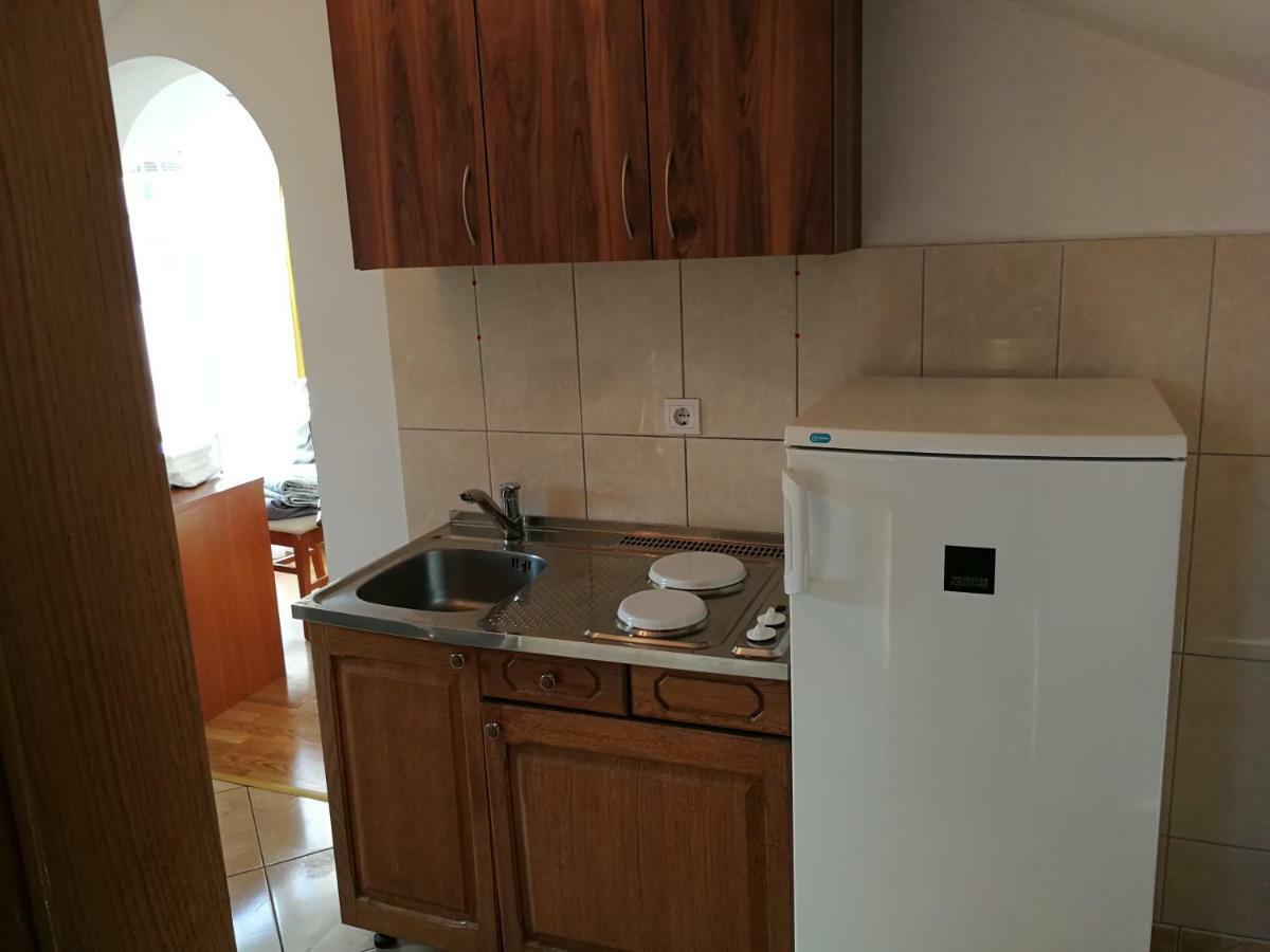 Apartments Andrijasevic Макарска Екстериор снимка
