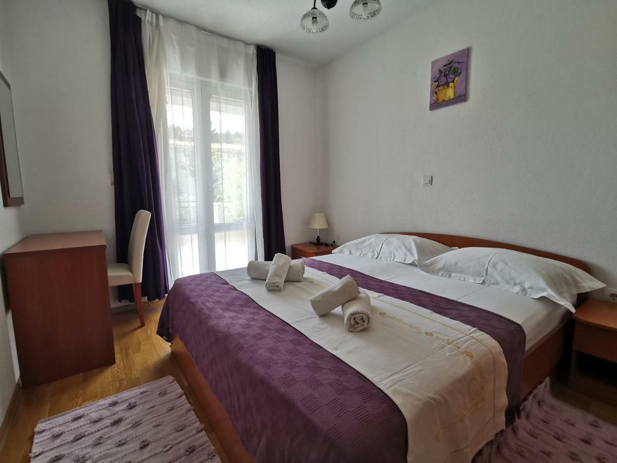 Apartments Andrijasevic Макарска Екстериор снимка